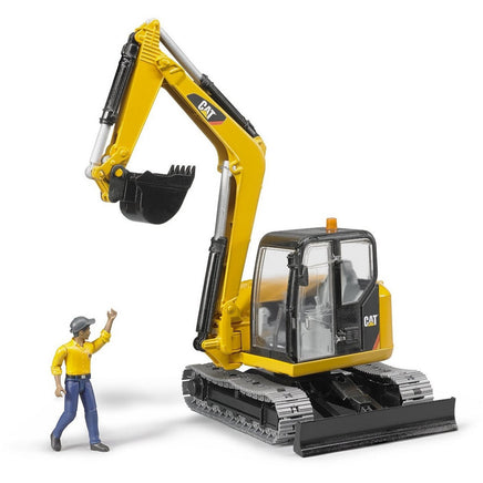 Mini excavator Caterpillar® cu muncitor Bruder® 02466  