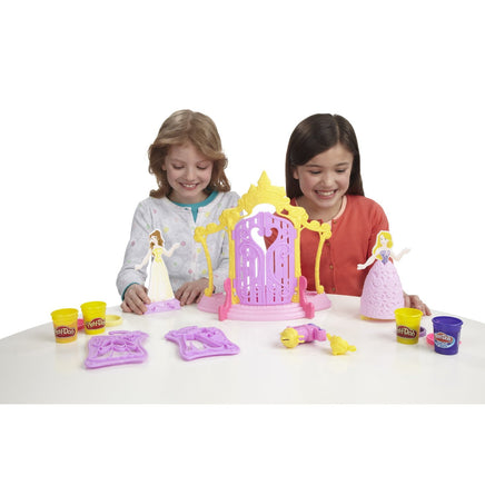 Set Plastilina Belle si Rapunzel Play-Doh Disney Princess Design-a-Dress Boutique
