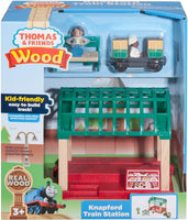 Set din lemn Statia Knapford cu sine, vagon, figurine, accesorii Thomas & Friends™ Wood FKF49